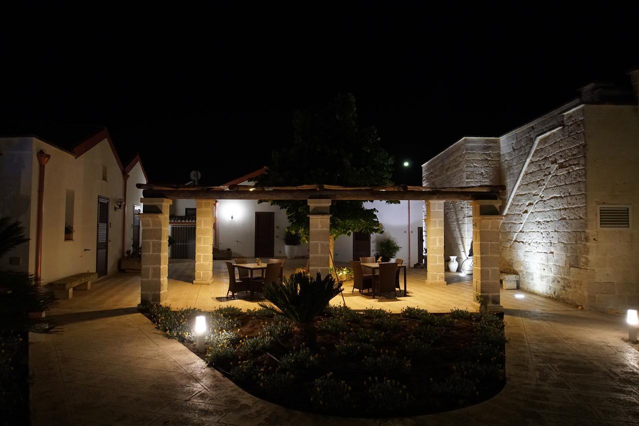 Il Giardino Del Tiglio Bed and Breakfast Uggiano La Chiesa Buitenkant foto
