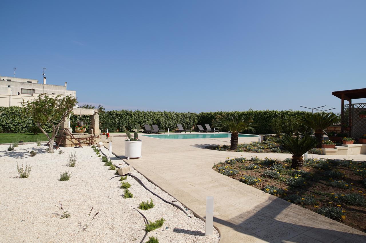 Il Giardino Del Tiglio Bed and Breakfast Uggiano La Chiesa Buitenkant foto