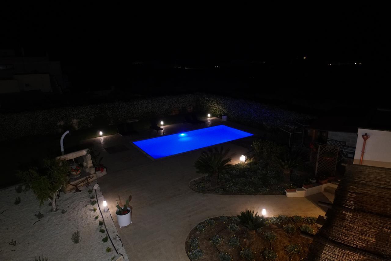 Il Giardino Del Tiglio Bed and Breakfast Uggiano La Chiesa Buitenkant foto